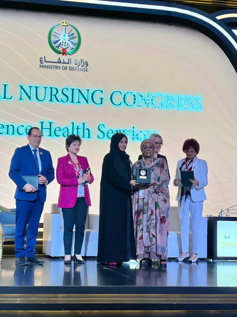 Edna Adan Ismail honored for nursing leadership at the 2nd International Nursing Congress